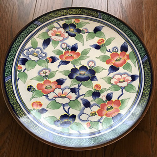 【値下げ】新品未使用　九谷山茶花 大皿 2枚組の画像