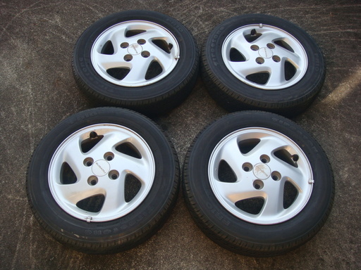 【中古】155/65R13 73S（13インチ・Firestone　FR10タイヤ・スバル純正ホイール　4本セット