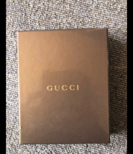 新品未使用?GUCCI首かけストラップ