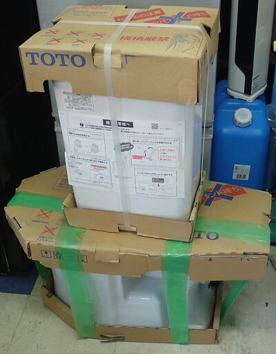 札幌 TOTO 便器 タンクセット CS215BPR SH215BAS #NW1 開封品 ほぼ未使用