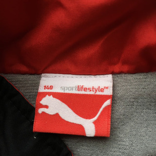 PUMA 140 薄めのジャンバーの画像