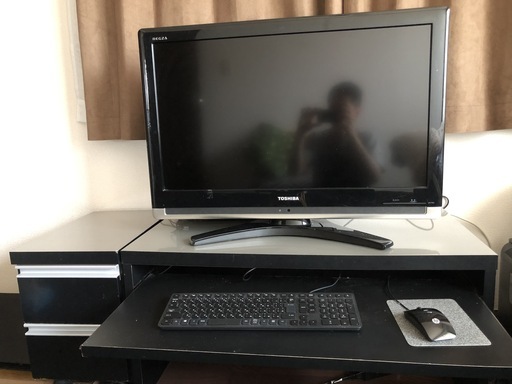 テレビ　TOSHIBA  REGZA　32型　リモコン・B-CASカード付き　32インチ