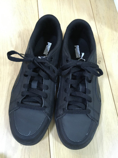 23cm PUMA  黒　スニーカー