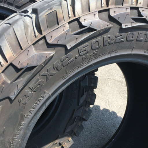 オフロードタイヤ　35x12.5 20 インチ　4本今外し
