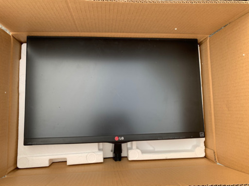 液晶モニター