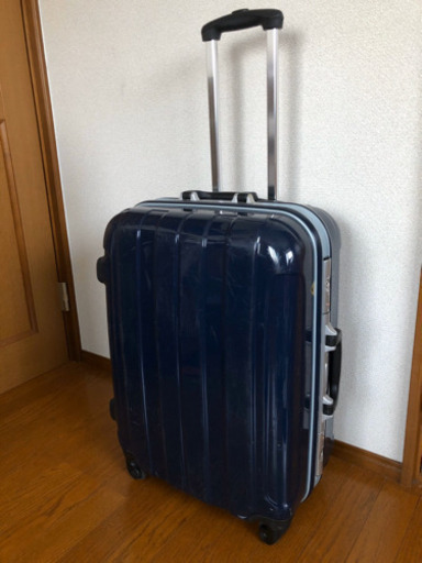 ★値下げしました★アメリカンフライヤー製ハードキャリー　スーツケース62cm(ダークブルー)