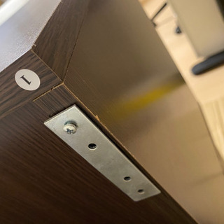 譲ります。マガジンラックの本棚の画像