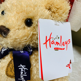 ハムリーズ（Hamleys）テディベアの画像