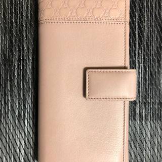 GUCCI財布の画像