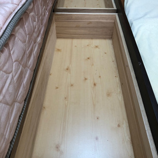 【交渉中】引き出し付きダブルベッドの画像