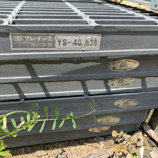 グレーチング　幅400×長さ1,000×厚み38 中古〜‼️の画像