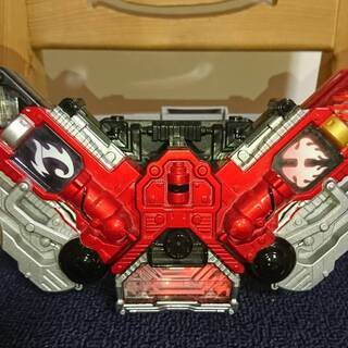 決まりました　仮面ライダーダブル変身ベルト　メモリドライバー4個電池新品の画像