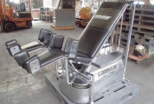 トレーニングマシン