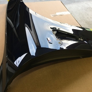 BMW 4シリーズ F36 F32 フェンダー ブラック  右または左の画像