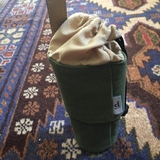 値下げ 伸縮するペットボトルホルダー カーキ