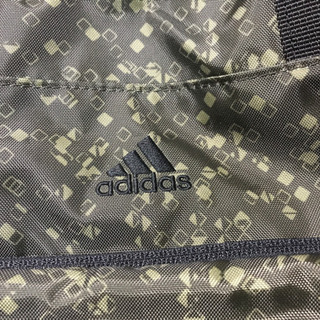 アディダスのスポーツバッグ　中古品の画像