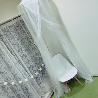 天蓋カーテン　間接照明