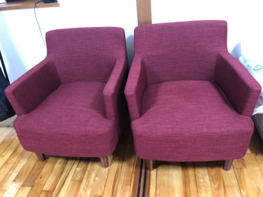 お洒落な椅子(レッド) 4脚　まとめて売ります❣️