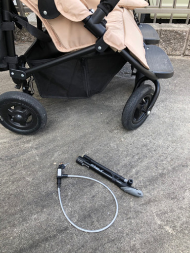 2人用ベビーカー　ココダブル