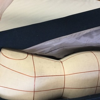 少し緑がかった紺のコート   ウール100%   SかMサイズの画像