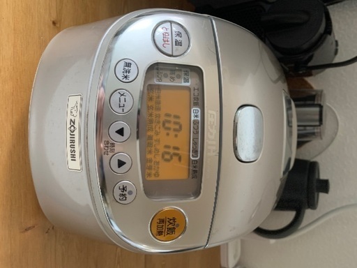 ZOJIRUSHI 象印 炊飯器 3合 圧力IHジャー 極め炊き シャンパンゴールド NP-RK05 16年製 動作確認済み