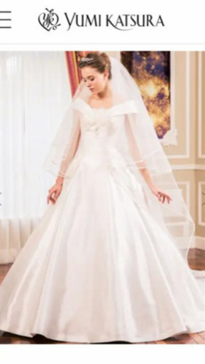 ウエディングドレス　桂由美