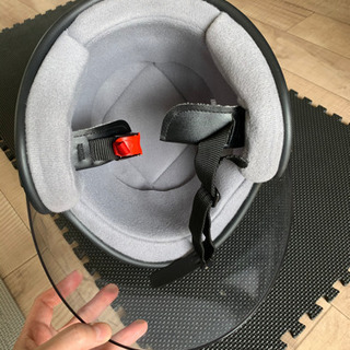 《取引中》ヘルメットの画像