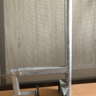 パラボラアンテナ　取付金具　架台