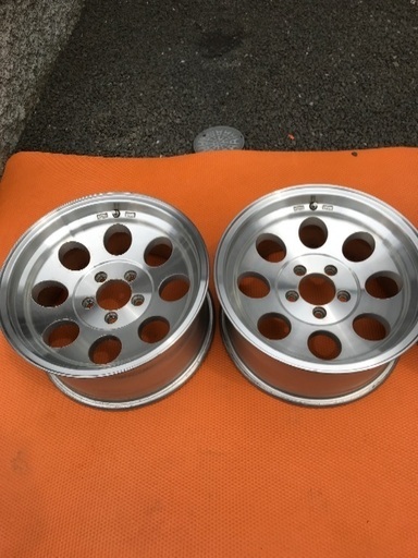 16 インチ