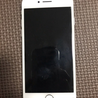 iPhone7 シルバー　値下げ30000円→20000
