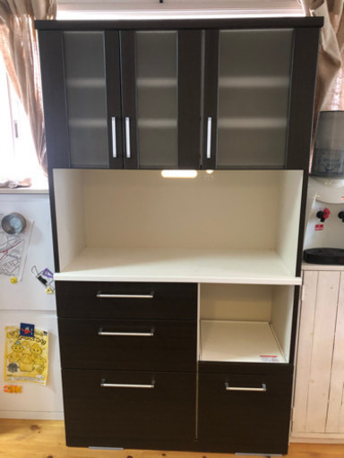 取引中　キッチンボード　食器棚