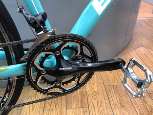 クロスバイク　ビィアンキ　カメレオンテ