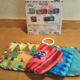 【取引中】布えほん&未使用の爪切りなどの画像