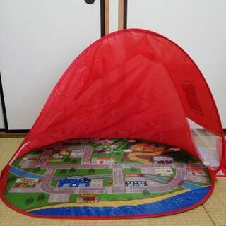 トミカキッズテントの画像
