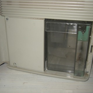 サンヨー　除湿機の画像