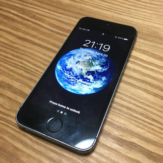 iPhone 5S docomo 16gb スペースグレイ ドコ...