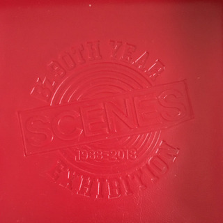 【B′z 30周年記念グッツ】B’z SCENES ノベルティ アクセサリー トレーの画像