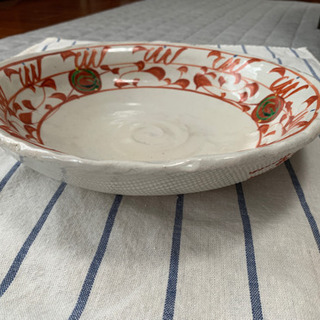 大きめなお皿の画像