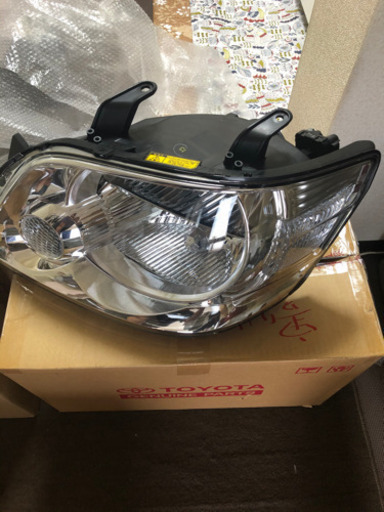 AZR60 ノア トヨタ純正 新品 ヘッドライト 左右SET