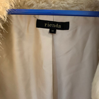 rienda フェイクファーコートの画像