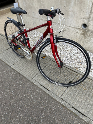 GIANT ESCAPE R3