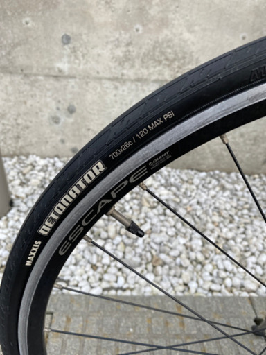 GIANT ESCAPE R3