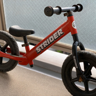 ストライダー　STRIDER　classic 12インチ　正規品