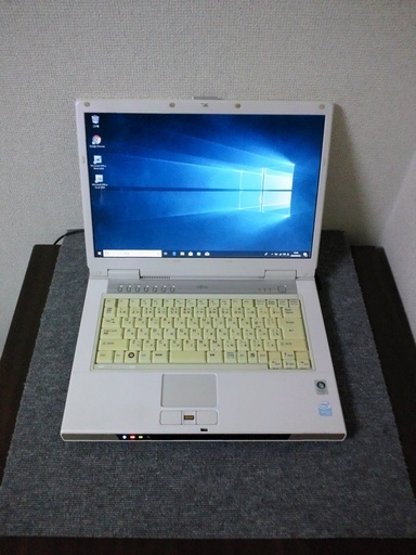 （代引可能）WIN10 FUJITSU FMV BIBLO NF50X