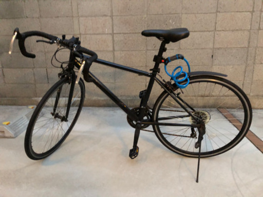 ロードバイク（青い鍵付き）