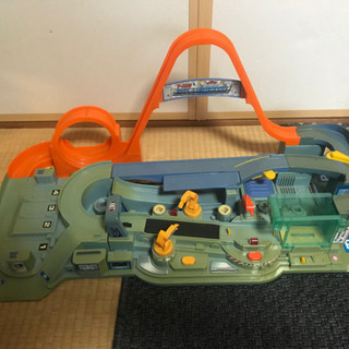 トミカたのしい自動車工場