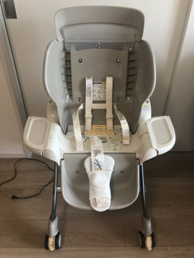 Combi ロワイヤルオートスイング