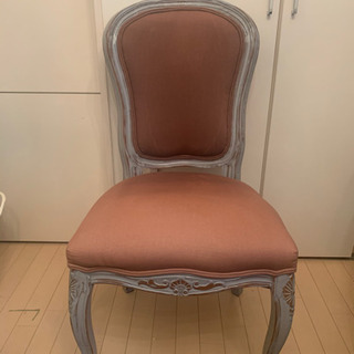 アンティーク風木製チェア