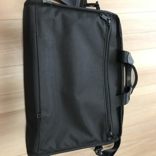 Tumi ブリーフケース