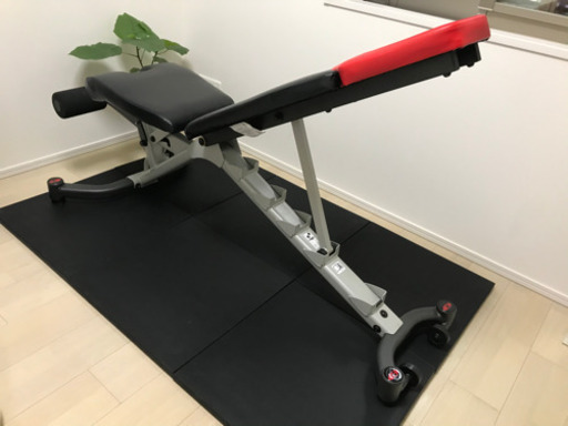 新品未使用　BOWFLEX トレーニングベンチ、フロアマット